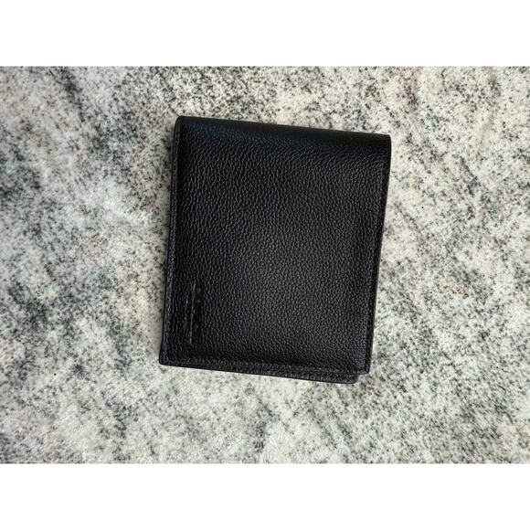 Vintage Coach Black Calfskin Leather/Vachetta Leather Men NWOt Coach Men\'s Bifold Billfold Wallet in Refine Pebble Leather | Black — New